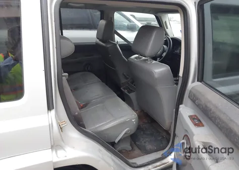 2006 Jeep Commander z USA, uszkodzony, nr VIN 1J8HH48K26C353493